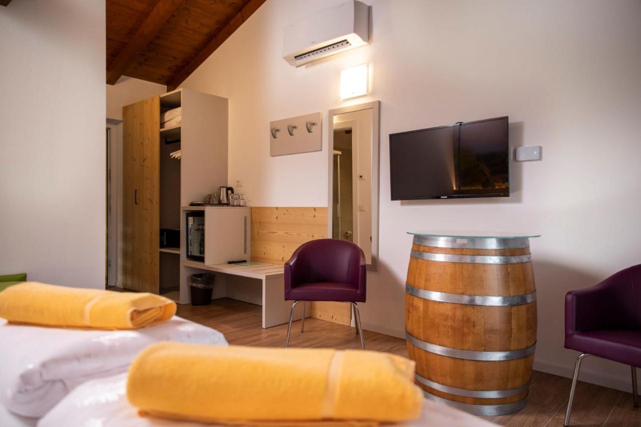 לינה וארוחת בוקר דרו Maso Agritur Santa Lucia מראה חיצוני תמונה