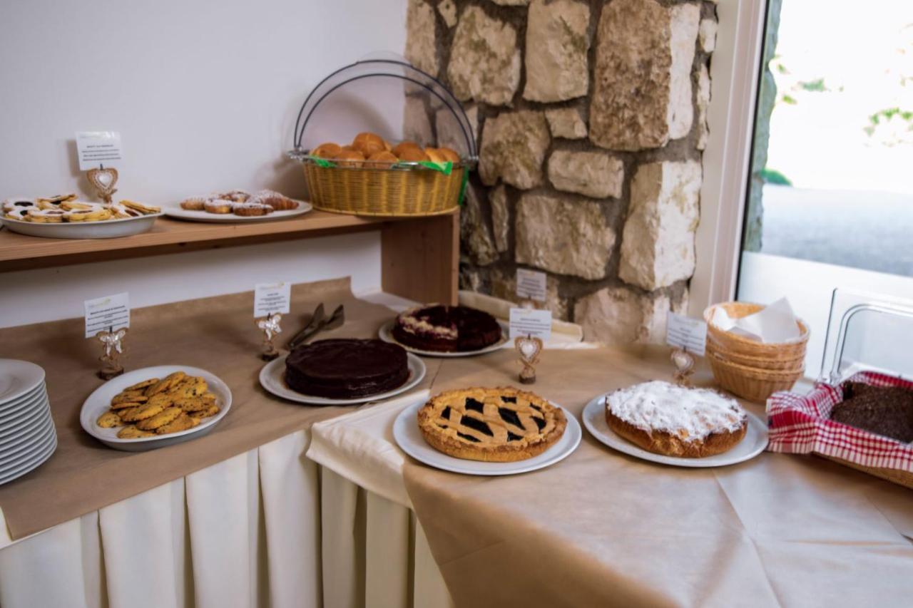 לינה וארוחת בוקר דרו Maso Agritur Santa Lucia מראה חיצוני תמונה