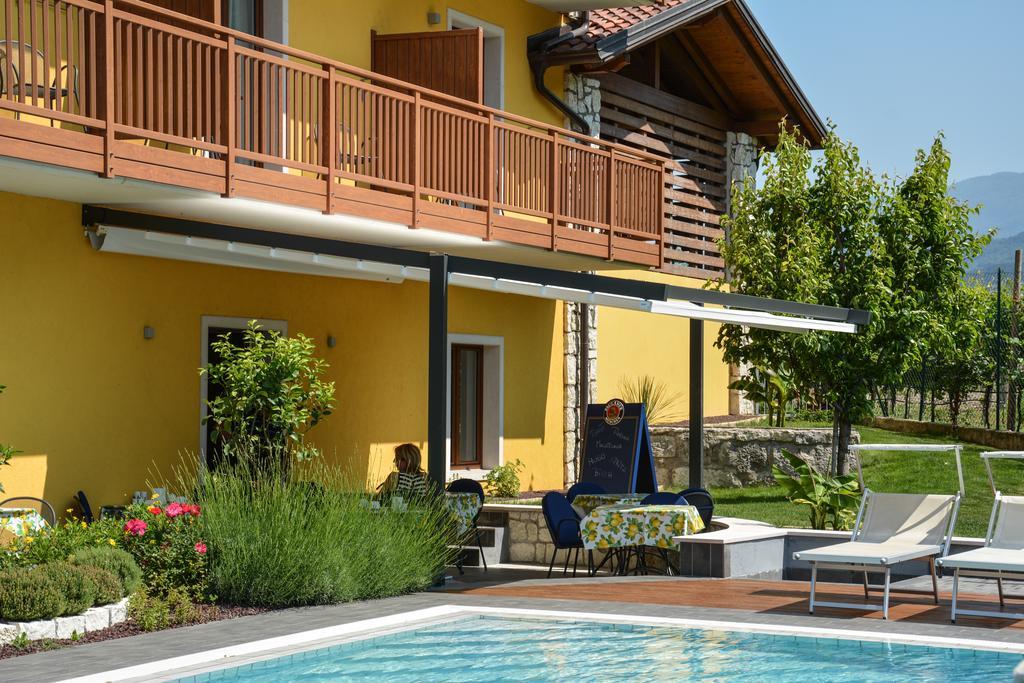 לינה וארוחת בוקר דרו Maso Agritur Santa Lucia מראה חיצוני תמונה