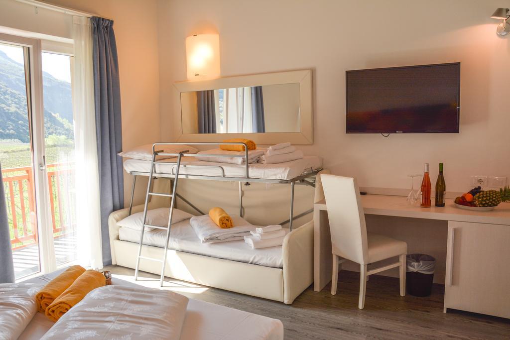 לינה וארוחת בוקר דרו Maso Agritur Santa Lucia מראה חיצוני תמונה